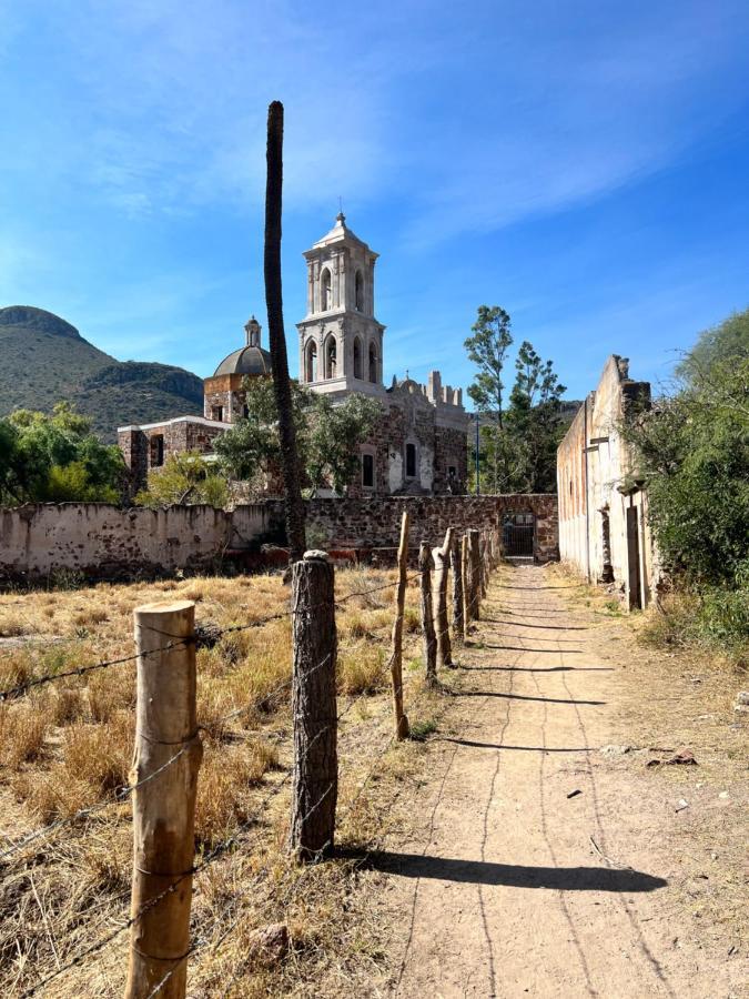 Lourdes Campestre Santa Maria del Rio